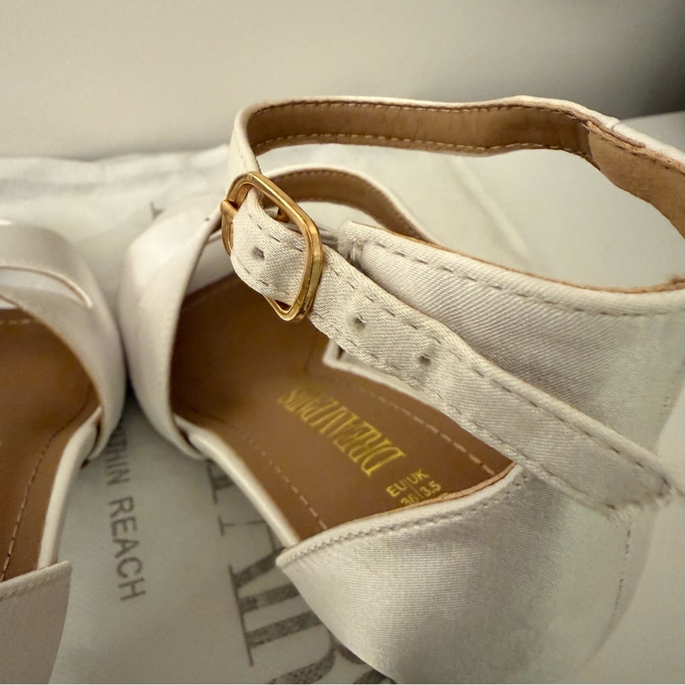 Dream Pairs White Satin Peep Toe Ankle Strap Heels - Size 5.5 - Picture 7 of 12